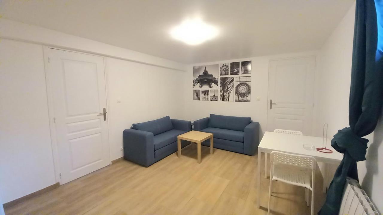 Super Appartement Au Centre Ville De Rosny Sous Bois Exterior foto